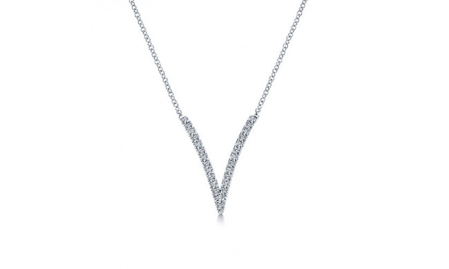 14k White Gold Emanuel Diamonds Fashion Necklace